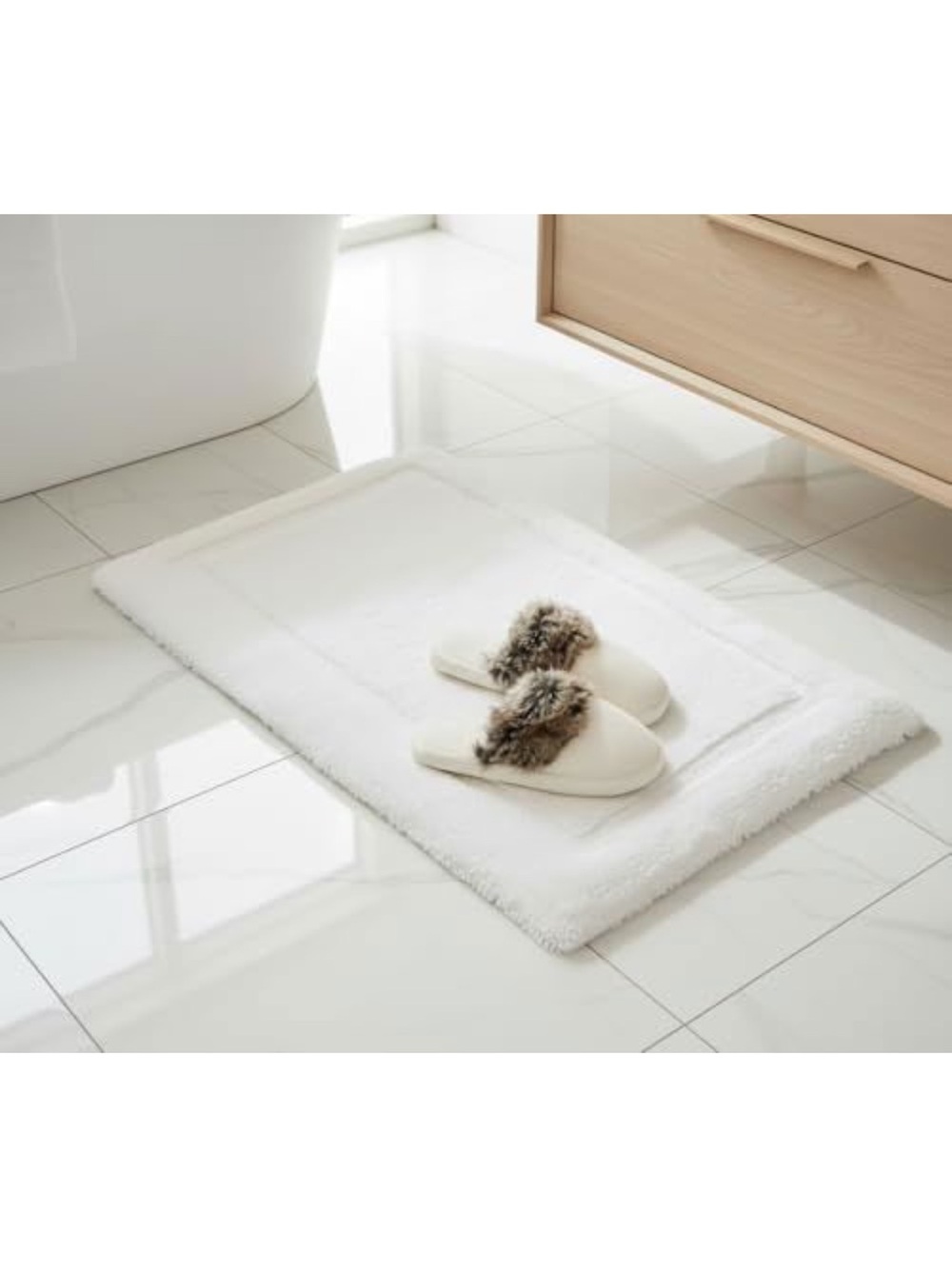 White Plush Memory Foam Bath Mat with Removable Cover
